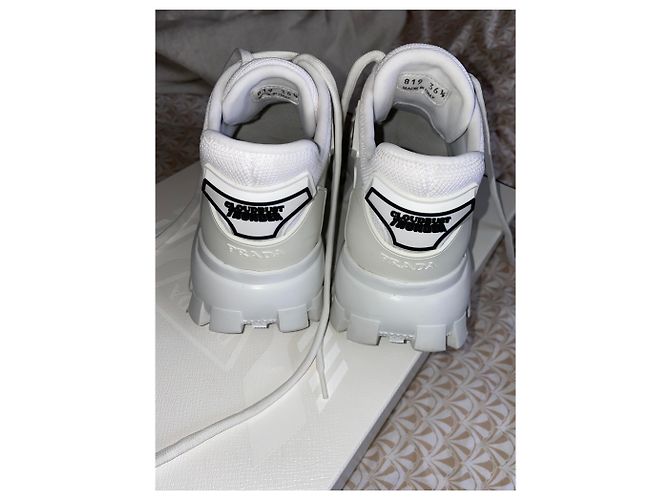 Prada Basket Sneaker Weiß Leder - Ansicht 3