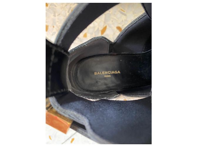 Stivaletti Balenciaga in pelle nera Nero - vista 3