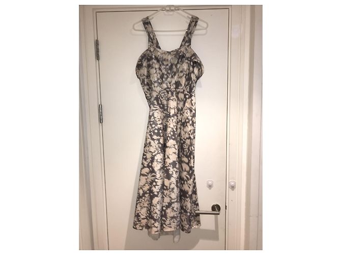 Acne Lillian Kleid mit Ikat Print Braun Weiß Beige - Ansicht 5