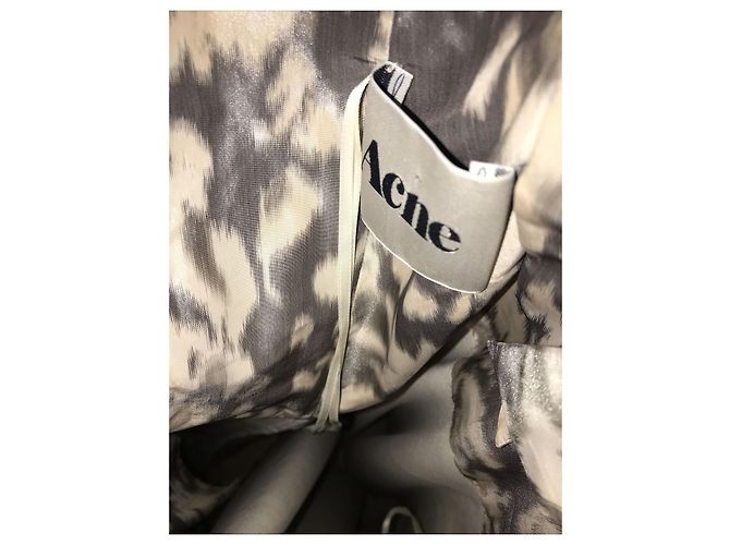 Acne Lillian Kleid mit Ikat Print Braun Weiß Beige - Ansicht 8