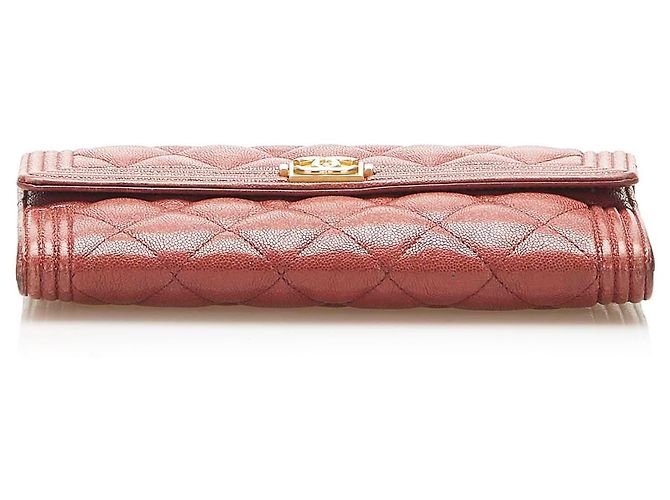 Cartera larga de piel de cordero roja Le Boy de Chanel Burdeos - vista 4