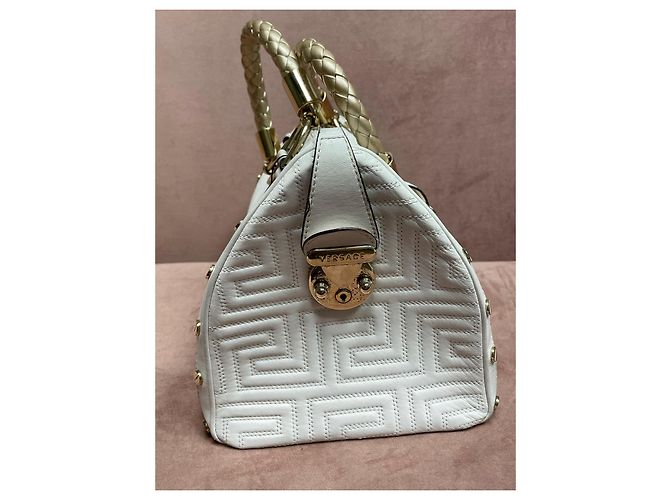 Bolsa Boston Gianni Versace em couro branco acolchoado Dourado - vista 13