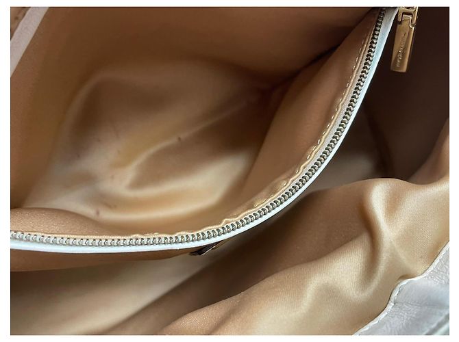 Bolsa Boston Gianni Versace em couro branco acolchoado Dourado - vista 9