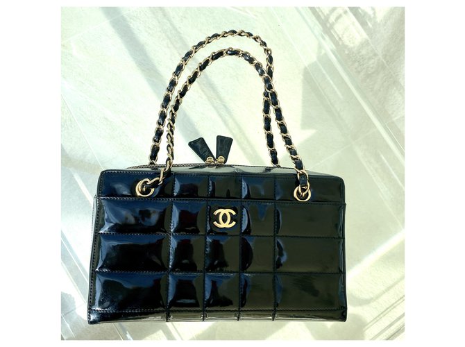 Timeless Borsa Chanel in vernice nera trapuntata Nero - vista 2