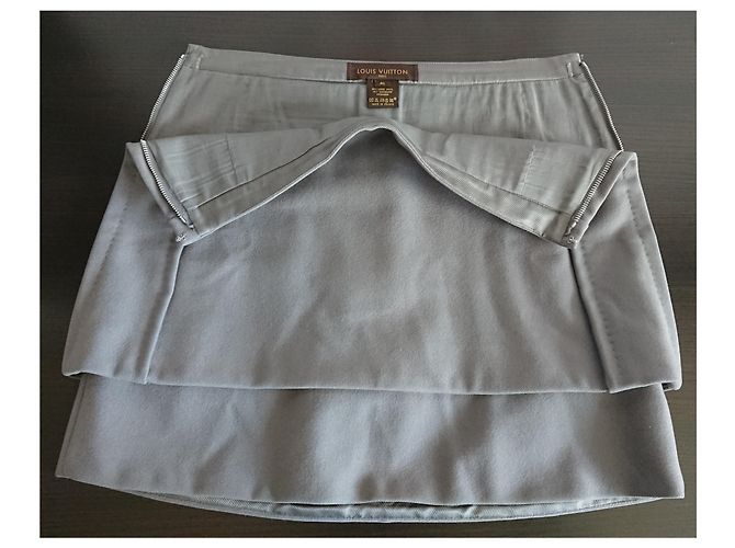 Montsouris Louis Vuitton Rock desde la pasarela 2003-2004 Gris - vista 2