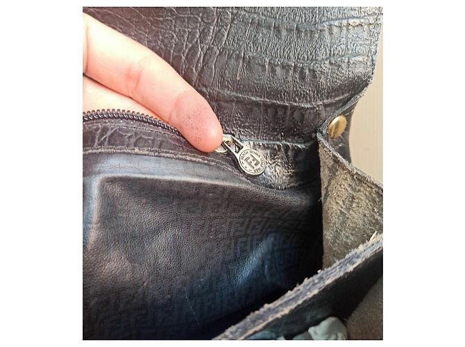 Fendi Vintage Umhängetasche Schwarz - Ansicht 20
