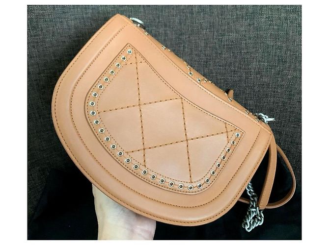 Bolsa com aba Chanel Coco Caramelo - vista 8