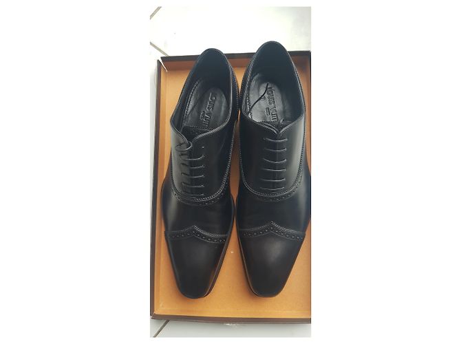 Zapatos brogue Louis Vuitton Negro - vista 2