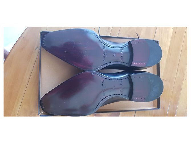 Zapatos brogue Louis Vuitton Negro - vista 3