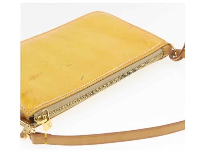 Pochette LOUIS VUITTON Monogram Vernis Lexington beige Ｍ91010 LV Aut 19331 - vista 6