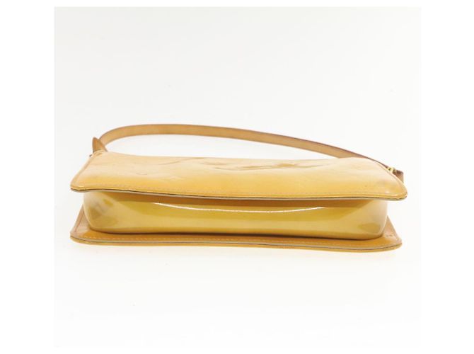 Pochette LOUIS VUITTON Monogram Vernis Lexington beige Ｍ91010 LV Aut 19331 - vista 9