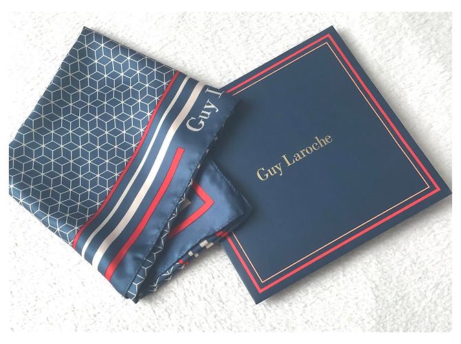 Guy Laroche Schal Weiß Rot Blau Polyester 70x70 cm - Ansicht 2