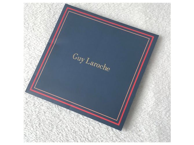 Guy Laroche Schal Weiß Rot Blau Polyester 70x70 cm - Ansicht 8
