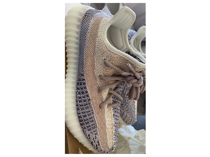Yeezy Boost 350 V2 Sneaker Beige Stoff - Ansicht 3