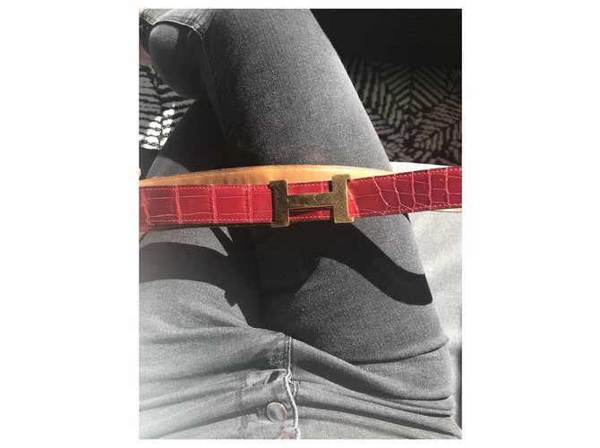 Hermès Gürtel aus rotem Lackkrokodil - Ansicht 3
