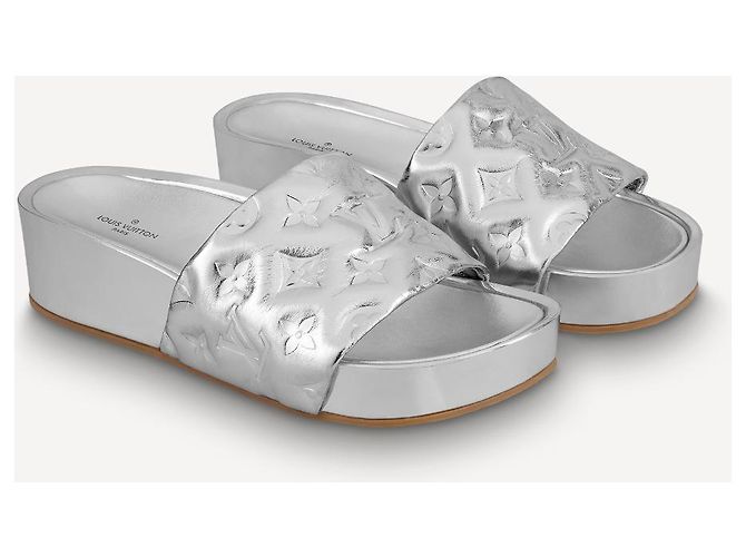 Louis Vuitton Mules LV Jumbo Flatform Argento - vista 3