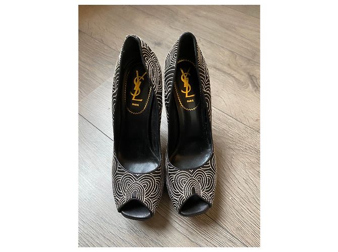 Yves Saint Laurent Décolleté Yves Saint-Laurent Nero - vista 8