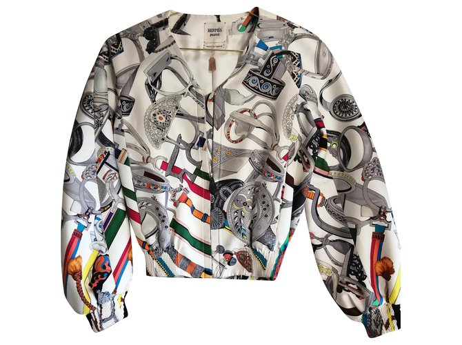 Hermès Bombers Stirrup Competition on Twill Eggshell Silk ref.272540 ...