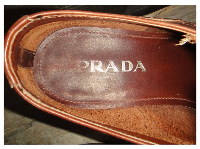 Derbies brogue longwing Prada cuir marron clair 42 - vue 7
