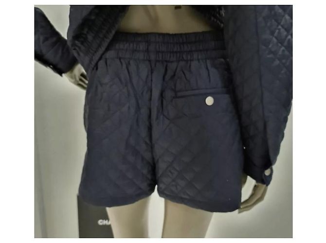 Calções Jaqueta Acolchoada Chanel Fato Sz.38 Preto - vista 9