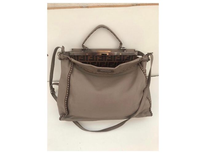 Borsa a mano Fendi Peekaboo in pelle kaki Cachi - vista 10