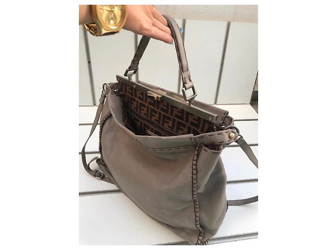 Borsa a mano Fendi Peekaboo in pelle kaki Cachi - vista 3