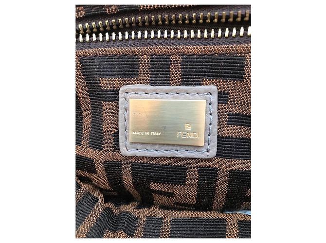 Borsa a mano Fendi Peekaboo in pelle kaki Cachi - vista 4