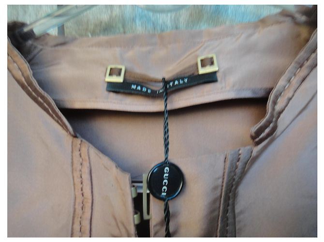 Chaqueta Gucci t 34 nueva condición con defecto Marrón claro - vista 6