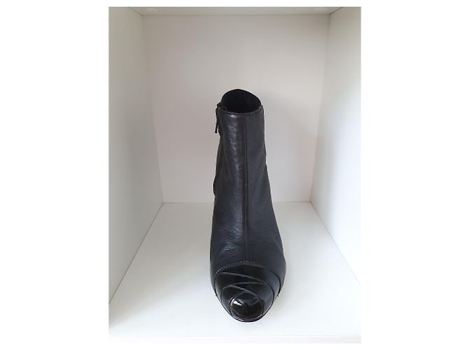 Stivaletti Diesel in pelle nera e vernice 39 Nero - vista 4