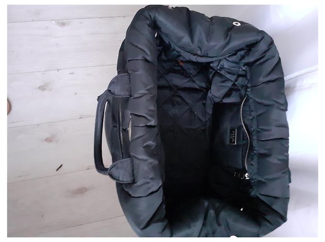 Borsa da viaggio Prada in nylon trapuntato nero - vista 4