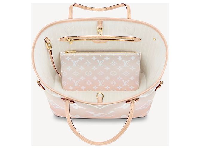 Louis Vuitton LV Neverfull in piscina - vista 3