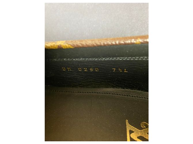 Louis Vuitton Mocassino Voltaire Marrone - vista 10