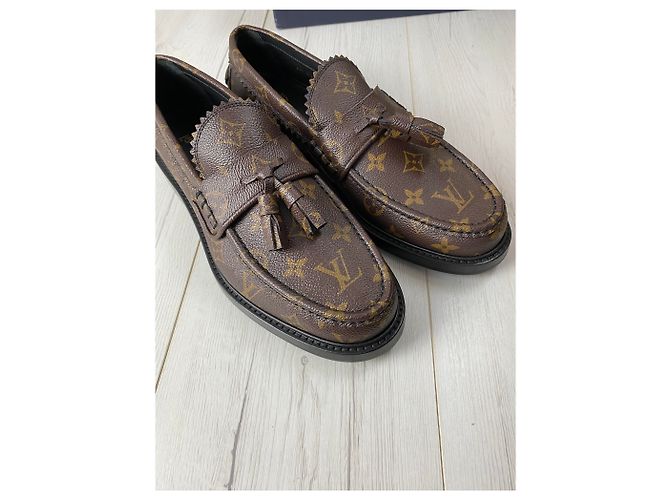 Louis Vuitton Mocassino Voltaire Marrone - vista 7