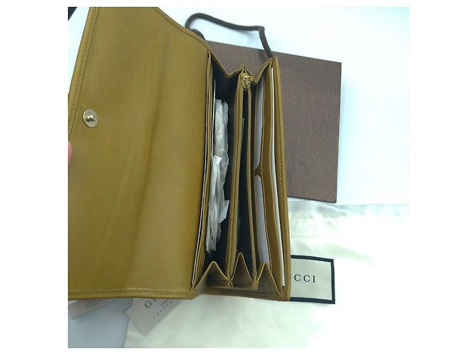 Cartera Gucci Continental Caqui - vista 7
