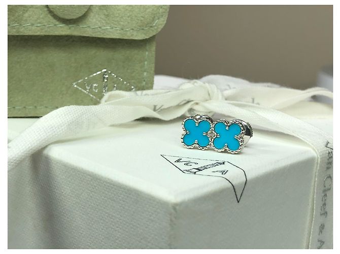 Van Cleef & Arpels Sweet Alhambra Türkis Ohrstecker Weißgold Blau - Ansicht 3