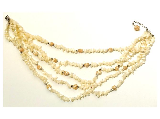 Autre Marque Collana con conchiglie puka hawaiane crema beige Crudo - vista 10