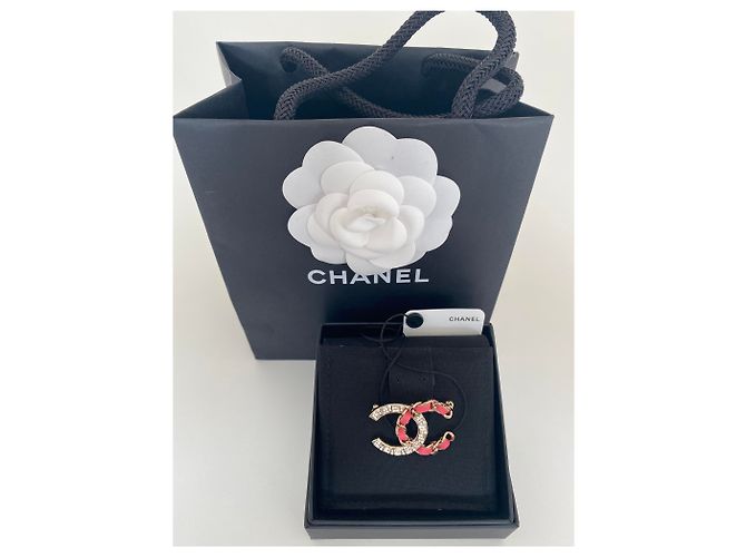 Spilla Chanel Golden con pelle e strass ( Nuovo mai indossato ) Gold hardware - vista 2