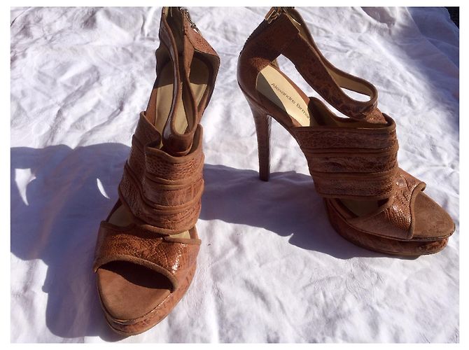 Alexandre Birman Hochhackige Plateausandalen mit Reptildruck Braun - Ansicht 2