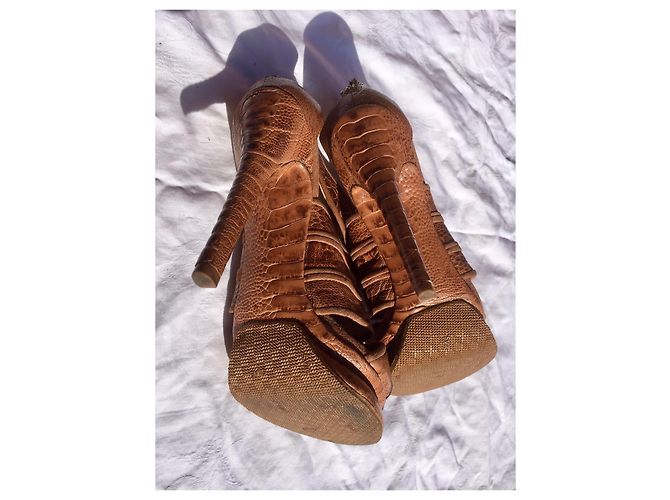 Alexandre Birman Hochhackige Plateausandalen mit Reptildruck Braun - Ansicht 6