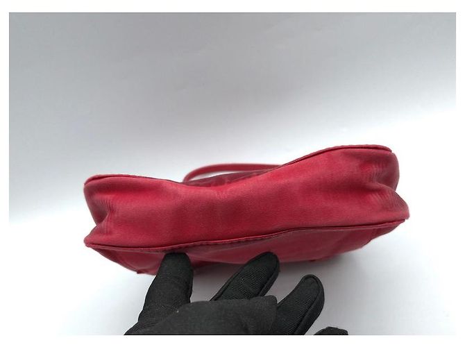 Mini borsa Gucci rossa in satin Rosso - vista 2