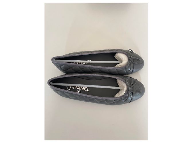 Bailarinas Chanel en piel gris , taille 38 - vista 2