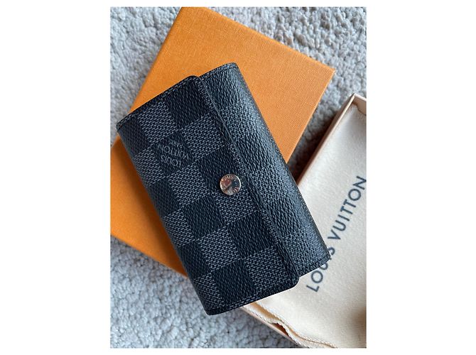 Louis Vuitton LV 6 Key Holder Grey - view 4