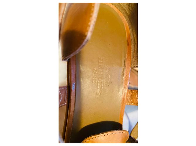 Sandali Hermès in pelle color caramello 38 - vista 8