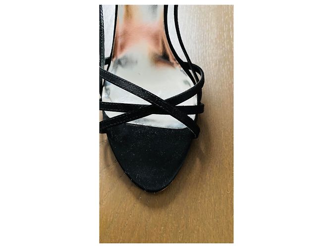 Sandali da sera Miu Miu con dettagli in pietra nero blu scuro raso - vista 3