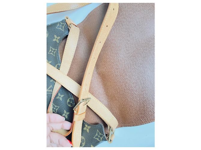 Louis Louise Borsa a tracolla Louis Vuitton Musette Monogram Canvas Marrone Beige Gold hardware - vista 11