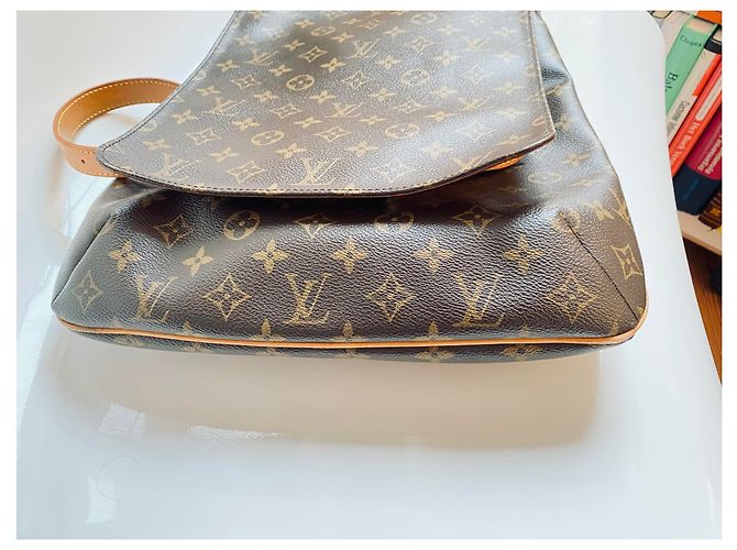 Louis Louise Borsa a tracolla Louis Vuitton Musette Monogram Canvas Marrone Beige Gold hardware - vista 3