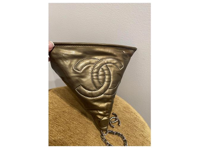 Chanel Bolsos de embrague Dorado - vista 8