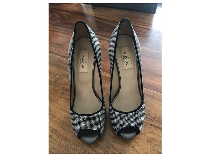 Valentino Garavani Valentino Sparkle Peeptoes Nero Argento - vista 8