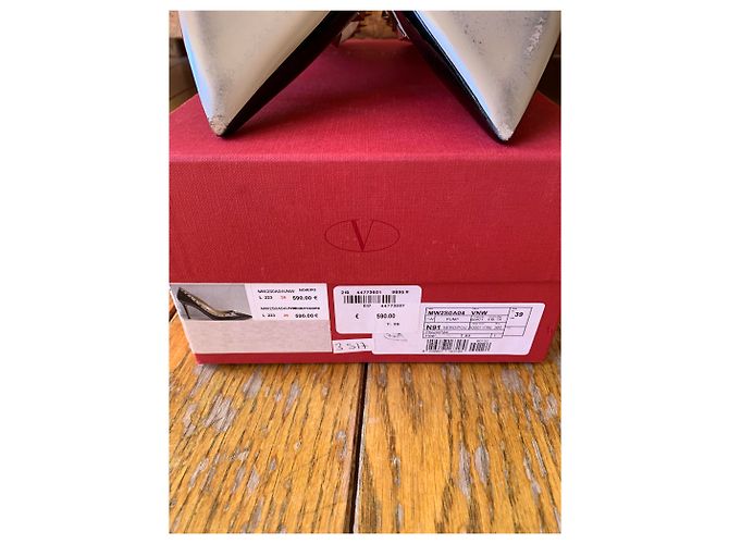 Valentino Garavani Décolleté Valentino Rockstud nere Nero - vista 9