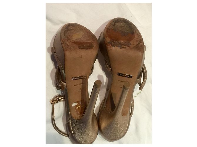 Burberry Gedämpfte goldene Sandaletten Metallisch Bronze - Ansicht 5